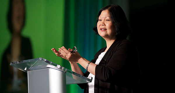 Carolyn Woo speaks at the Lin Great Speakers Lecture Series