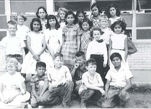 Aleman's mother's third grade class