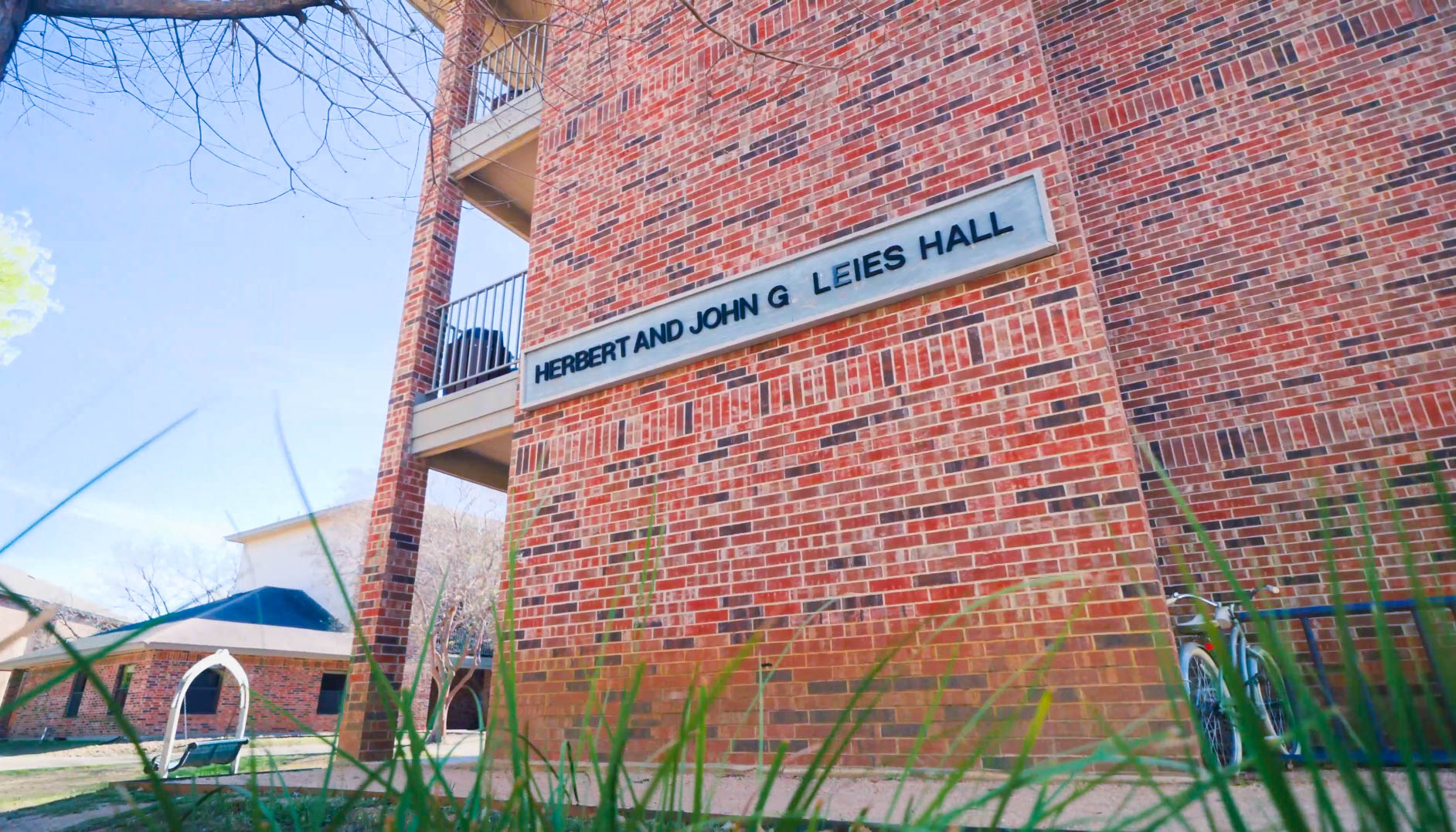 Herbert and John G. Leies Hall | St. Mary's University | San