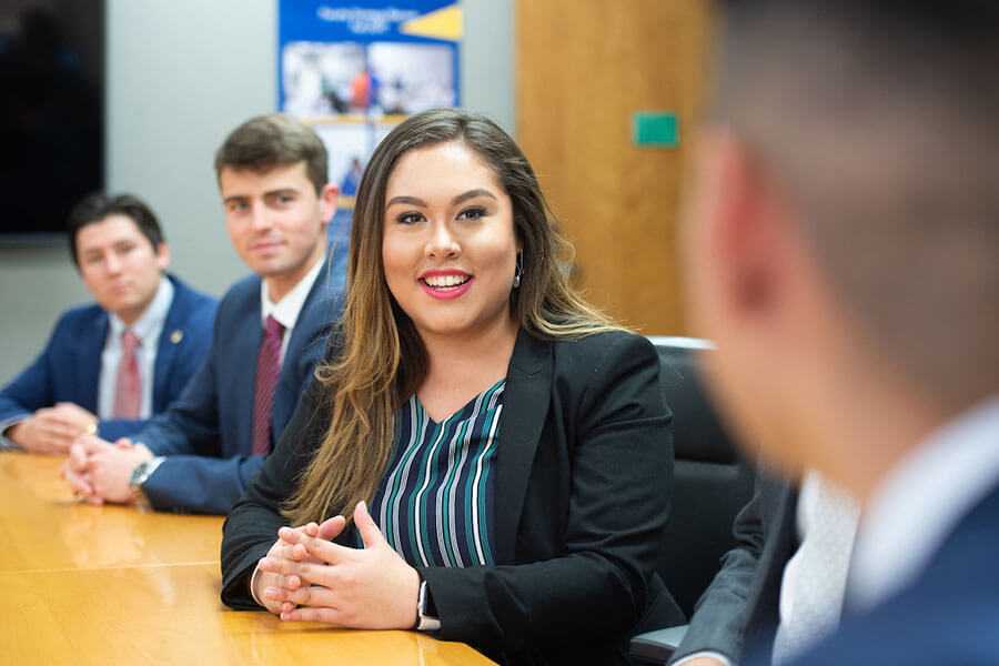 Fernanda Sandoval is in a School of Business class.