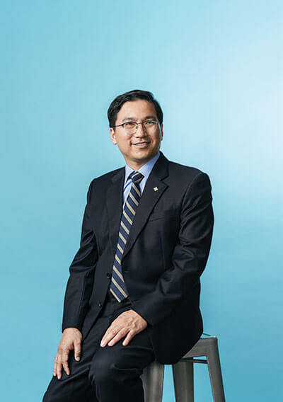 Seongbae Lim, Ph.D., Big Solve cover shoot, Gold & Blue