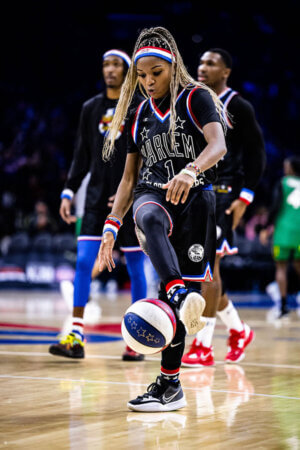 Arysia Porter (B.A. ’19) plays for the Harlem Globetrotters