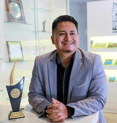 Christian Elguera Olórtegui, a novelist who teaches Spanish at St. Mary’s University, has won a top literary prize in his home country of Peru, the Copé Award.