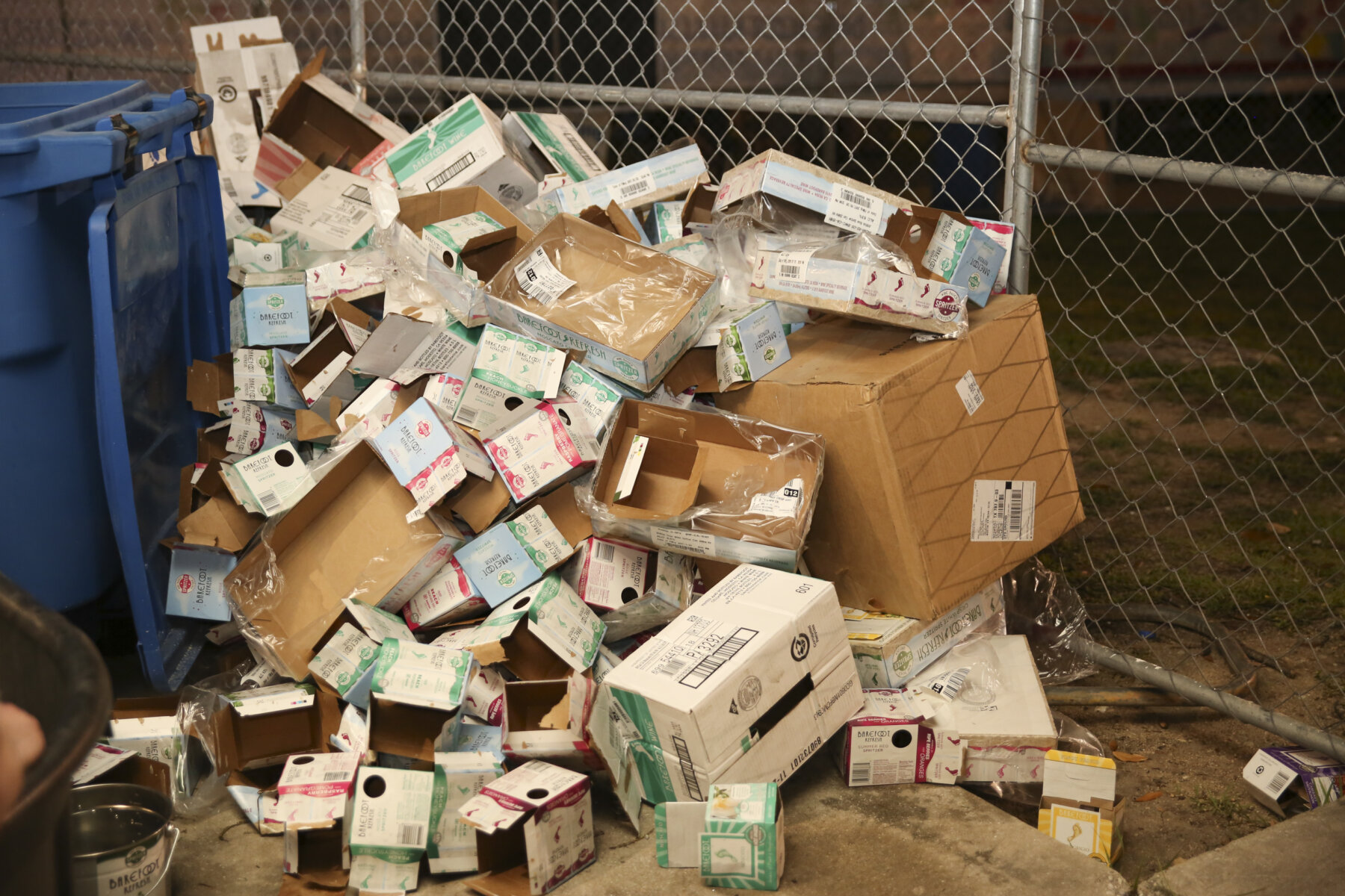 Fiesta Oyster bake recycle boxes.