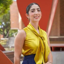 Maryam Khezri visits her alma mater.