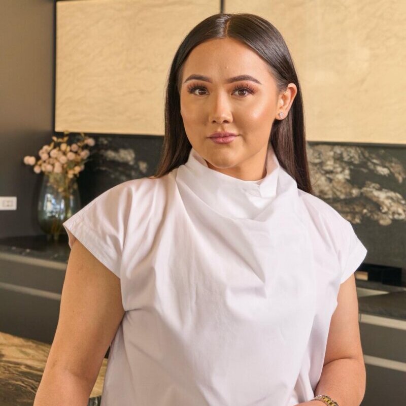 Veronica Ume-Ezeoke (M.B.A. ’17)