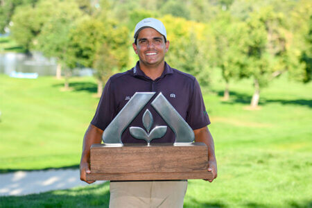 Emilio Gonzalez Ramirez with his trophy from the Albertsons Boise Open.