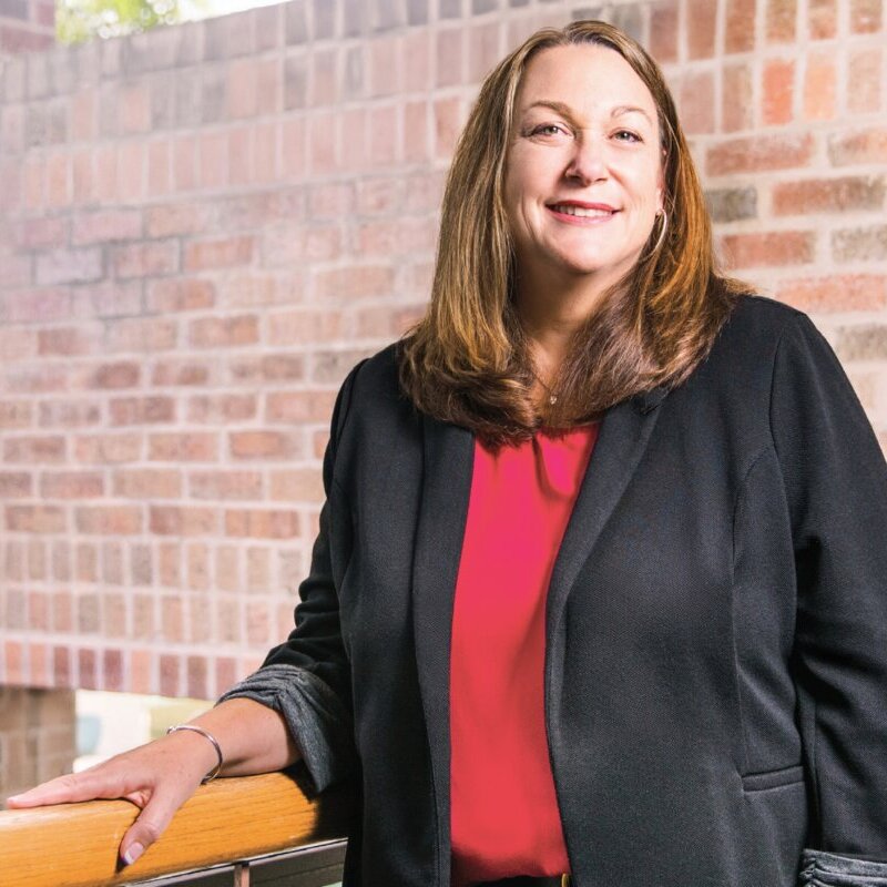 winter 2025 gold & blue magazine story sports golf banner