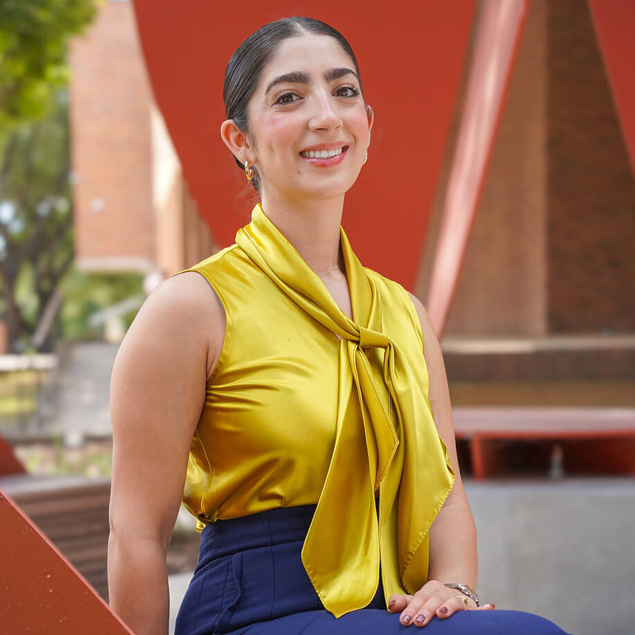Maryam Khezri visits her alma mater.